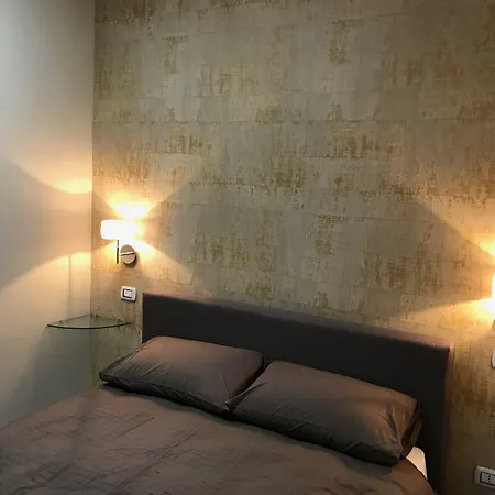 לינה וארוחת בוקר Terrazza Aragon And נאפולי