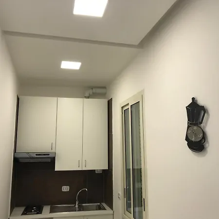 Terrazza Aragon And לינה וארוחת בוקר נאפולי