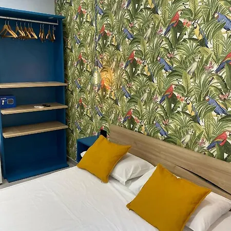 Terrazza Aragon And Bed and Breakfast