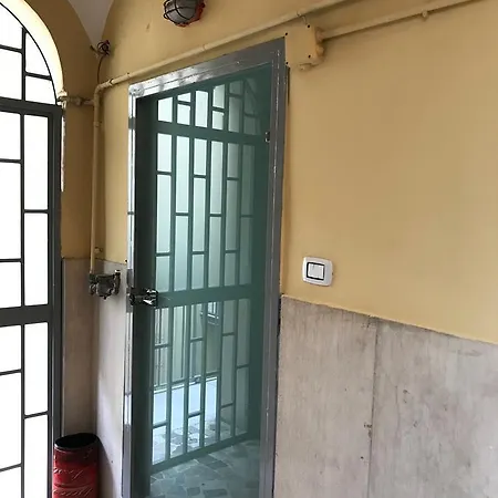 Terrazza Aragon And Nocleg ze śniadaniem Neapol