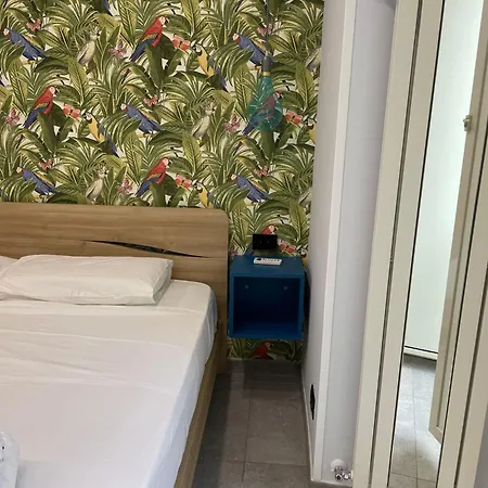 Bed & Breakfast Terrazza Aragon And 2*