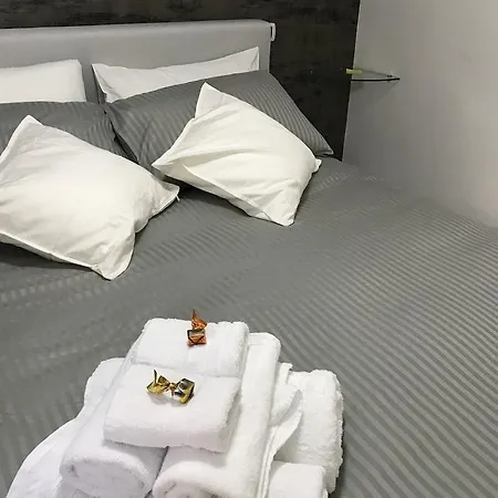 Terrazza Aragon And Bed & Breakfast Neapel